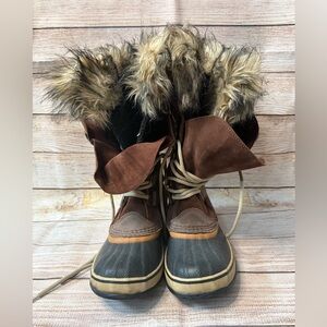 Sorel Joan of Arctic